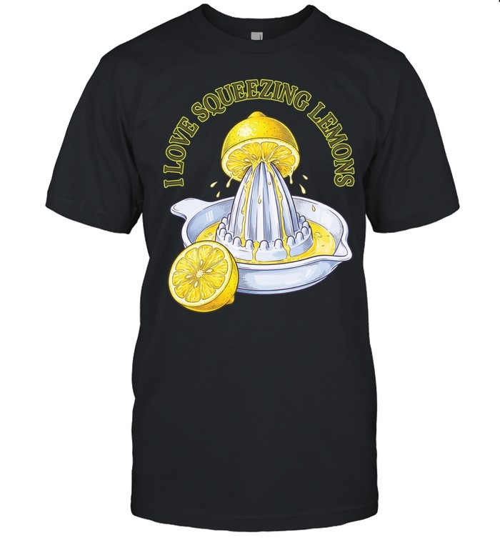 I love squeezing lemons Unisex T-Shirt